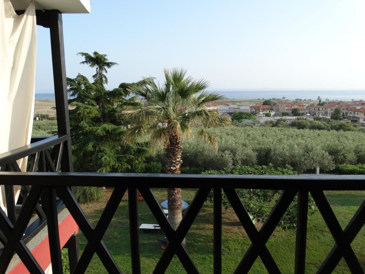 פסאקודיה Apartments Karpetis A Green Paradise מראה חיצוני תמונה